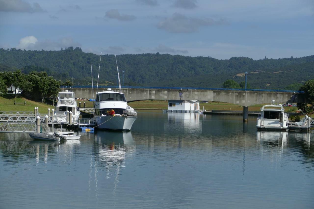 Bed and Breakfast Casa Aquila Whitianga Exterior foto